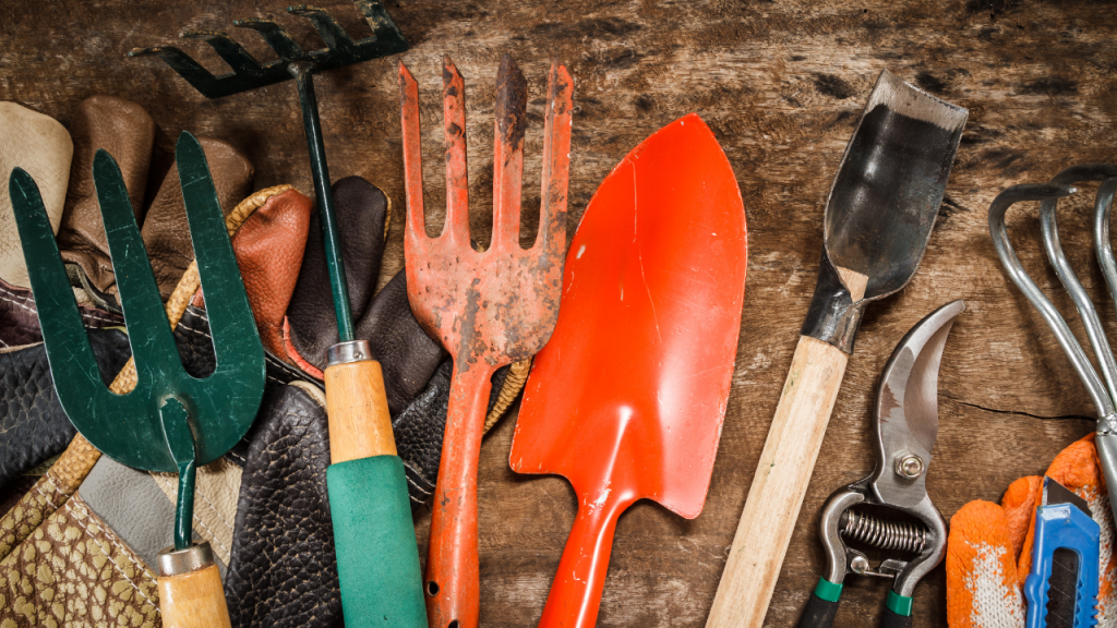 11 Essential Gardening Tools And Their Uses